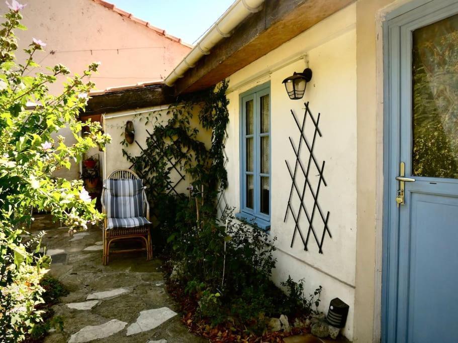 La Campagne Dans La Ville Narbonne Exteriör bild